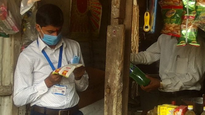 चाडपर्व नजिकिए संगै नवलपुरमा बजार अनुगमन सुरु