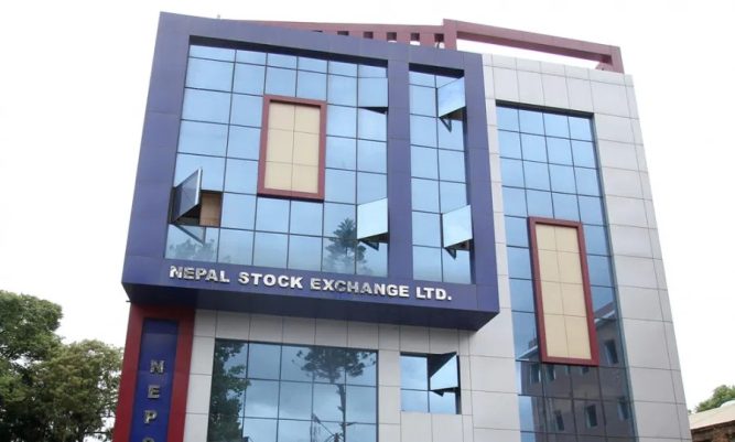 बुधबार एक घण्टामा ७.५६ अंक घट्यो शेयर बजार
